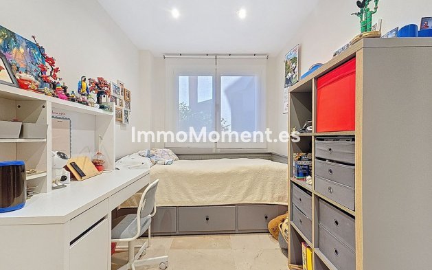 Wiederverkauf - Wohnung - Estepona  - Estepona Centro