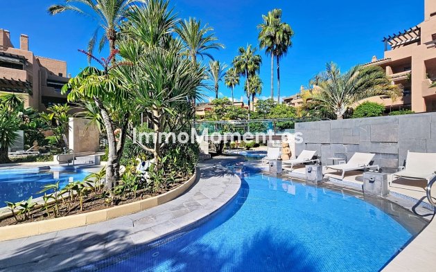 Wiederverkauf - Wohnung - Estepona  - Estepona Centro