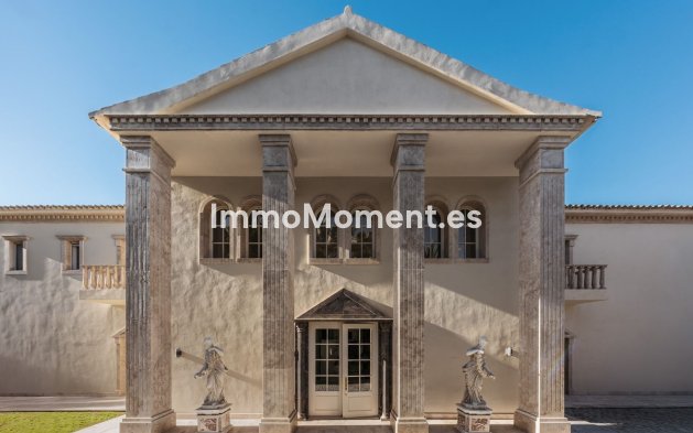 Wiederverkauf - Villa - Marbella - Sierra Blanca