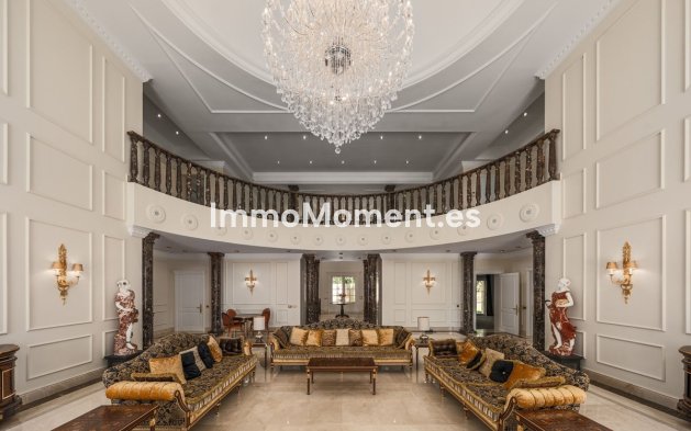 Wiederverkauf - Villa - Marbella - Sierra Blanca