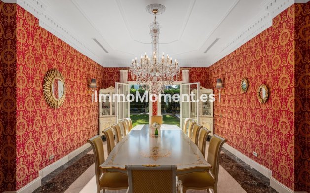 Wiederverkauf - Villa - Marbella - Sierra Blanca