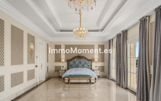 Wiederverkauf - Villa - Marbella - Sierra Blanca