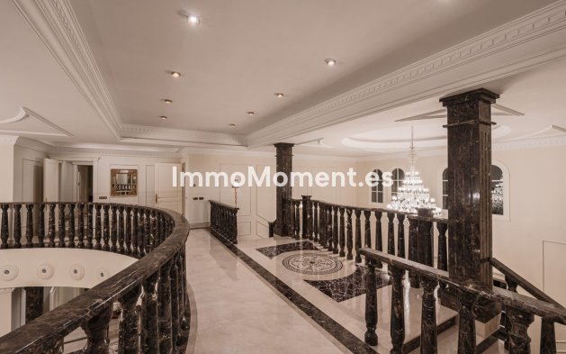 Wiederverkauf - Villa - Marbella - Sierra Blanca