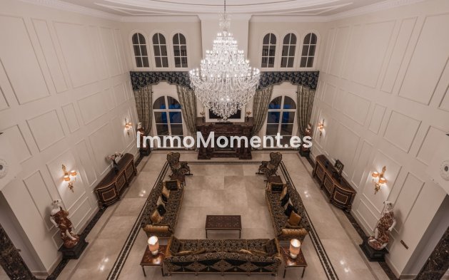 Wiederverkauf - Villa - Marbella - Sierra Blanca