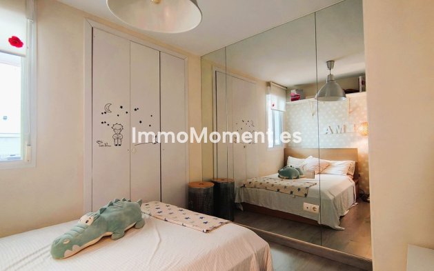 Resale - Apartment - Estepona - Selwo