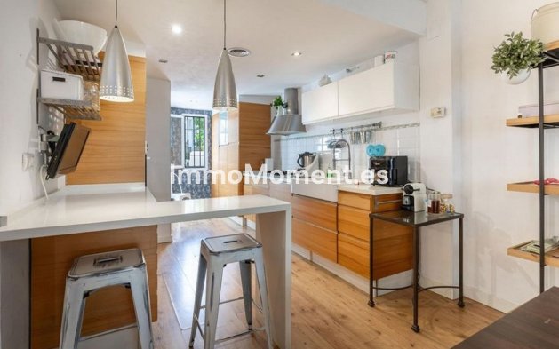 Bestaande woning - Geschakelde woning - Marbella - Nueva Andalucía