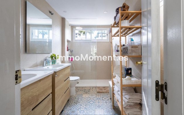 Bestaande woning - Geschakelde woning - Marbella - Nueva Andalucía