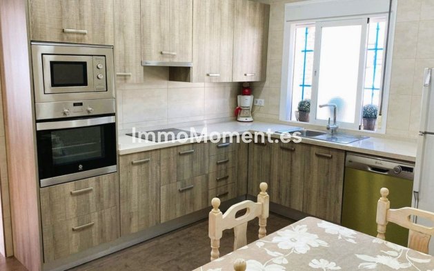 Wiederverkauf - Villa - Estepona  - Estepona Centro