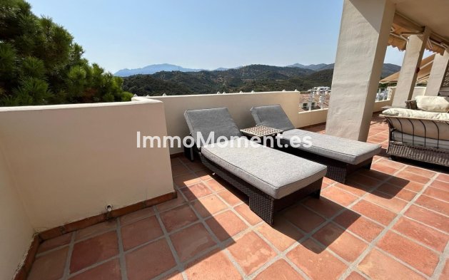 Resale - Apartment - Estepona - Selwo