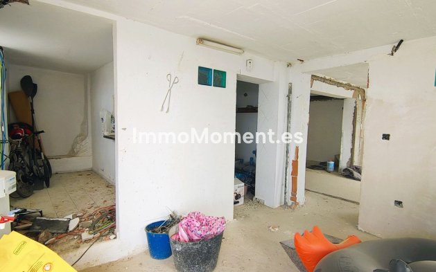 Wiederverkauf - Villa - Marbella - Marbella Centro