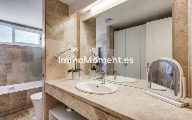 Revente - Maison mitoyenne - Marbella - Nueva Andalucía