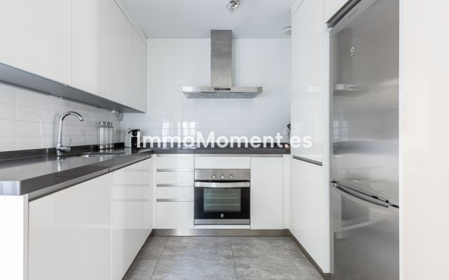 Wiederverkauf - Villa - Marbella - Nueva Andalucía