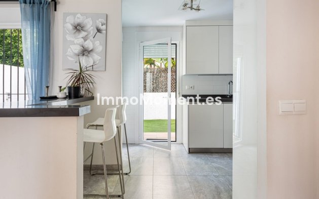 Wiederverkauf - Villa - Marbella - Nueva Andalucía