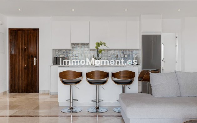 Resale - Apartment - Benahavís - Benahavís Centro