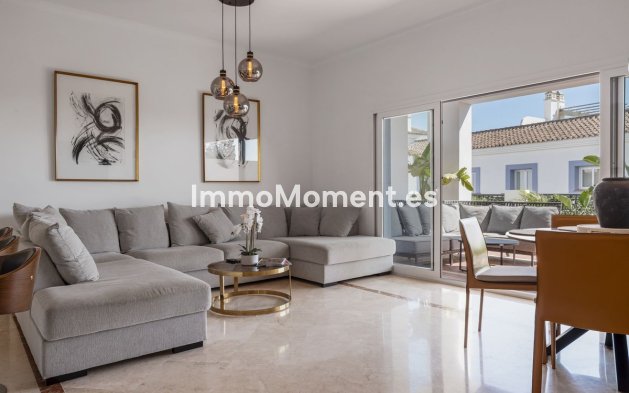 Resale - Apartment - Benahavís - Benahavís Centro