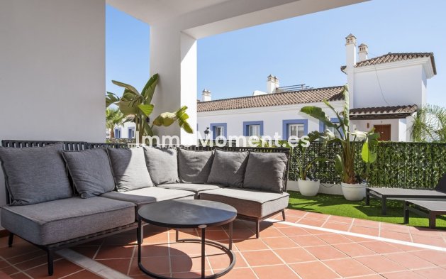 Resale - Apartment - Benahavís - Benahavís Centro