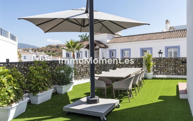 Resale - Apartment - Benahavís - Benahavís Centro