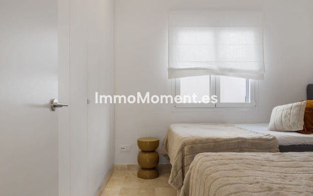 Resale - Apartment - Benahavís - Benahavís Centro