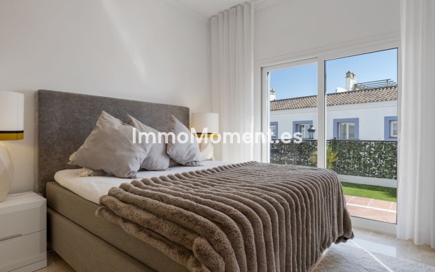 Resale - Apartment - Benahavís - Benahavís Centro