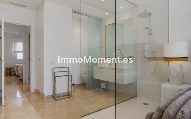 Resale - Apartment - Benahavís - Benahavís Centro