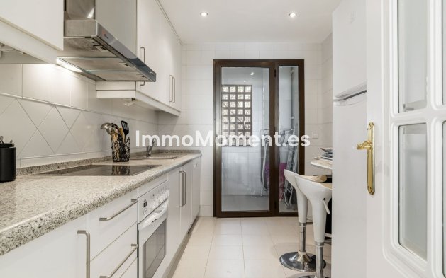 Reventa - Apartamento - Benahavís - Los Arqueros