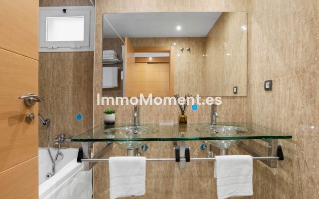 Bestaande woning - Appartement - Estepona  - Estepona Centro