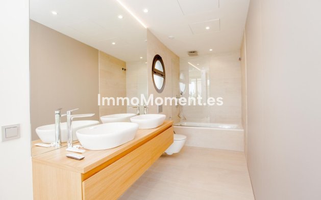 Wiederverkauf - Wohnung - Fuengirola - Fuengirola Centro