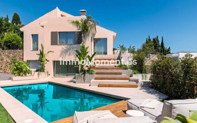 Wiederverkauf - Villa - Marbella - Nueva Andalucía