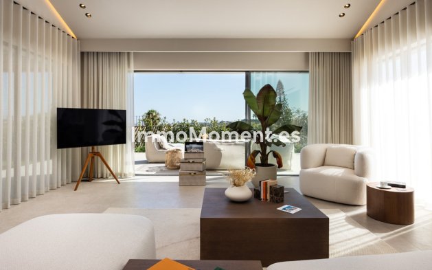 Wiederverkauf - Villa - Marbella - Nueva Andalucía