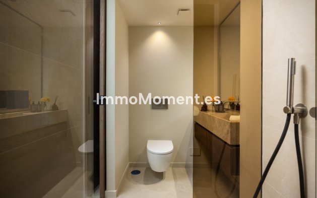 Wiederverkauf - Villa - Marbella - Nueva Andalucía