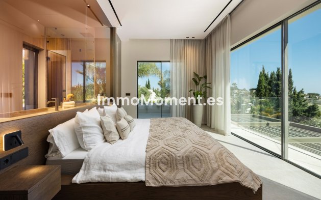 Wiederverkauf - Villa - Marbella - Nueva Andalucía