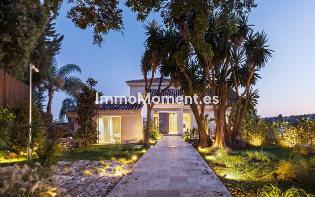 Wiederverkauf - Villa - Marbella - Nueva Andalucía