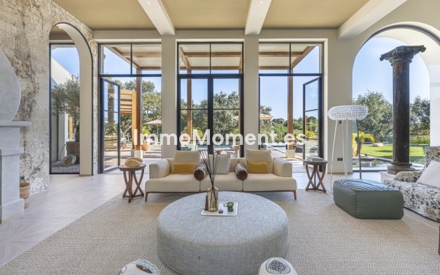 Resale - Detached villa - Sotogrande