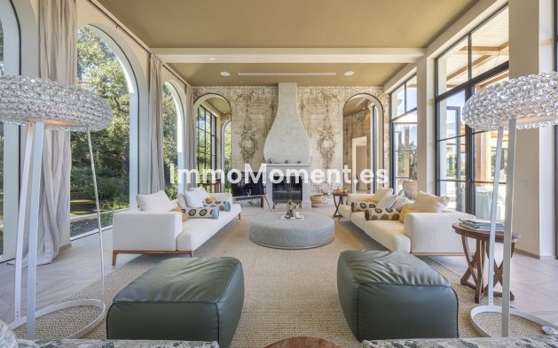Resale - Detached villa - Sotogrande