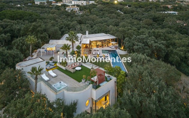 Resale - Detached villa - Sotogrande