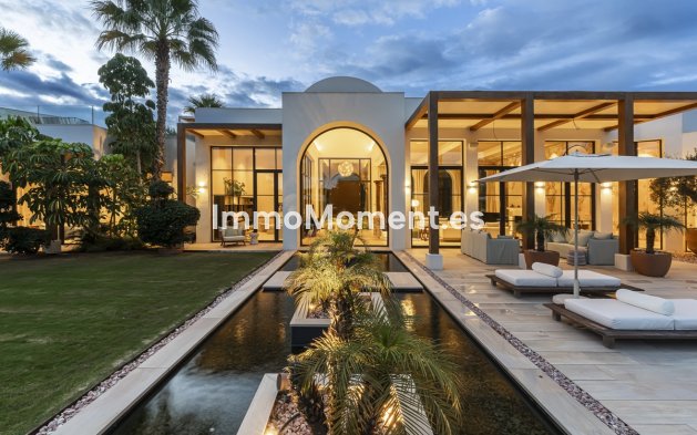 Resale - Detached villa - Sotogrande