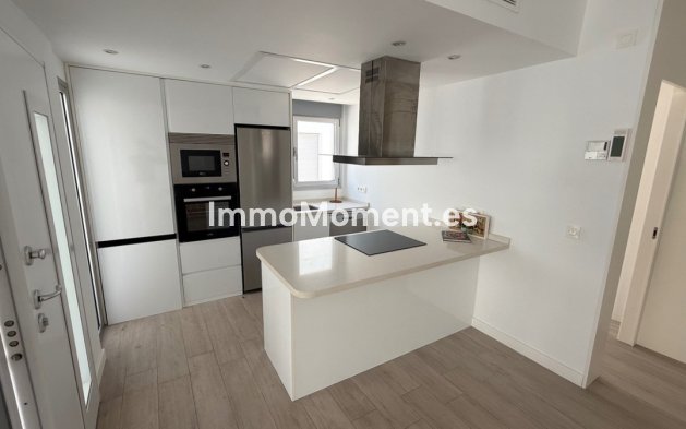 Wiederverkauf - Villa - Orihuela - Orihuela Centro