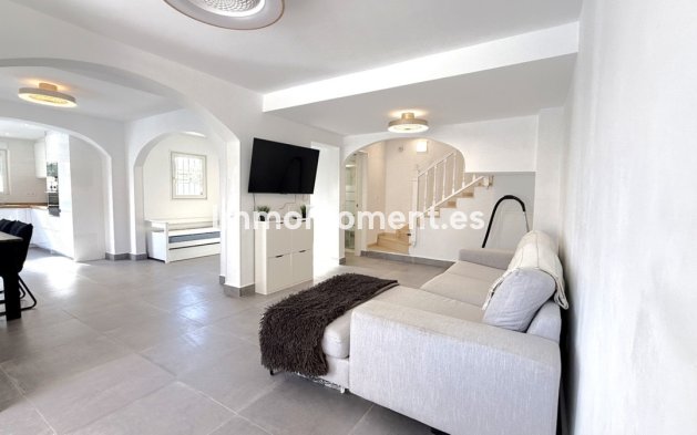 Wiederverkauf - Villa - Orihuela - Orihuela Centro