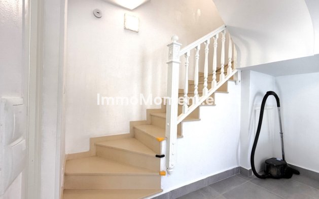 Wiederverkauf - Villa - Orihuela - Orihuela Centro