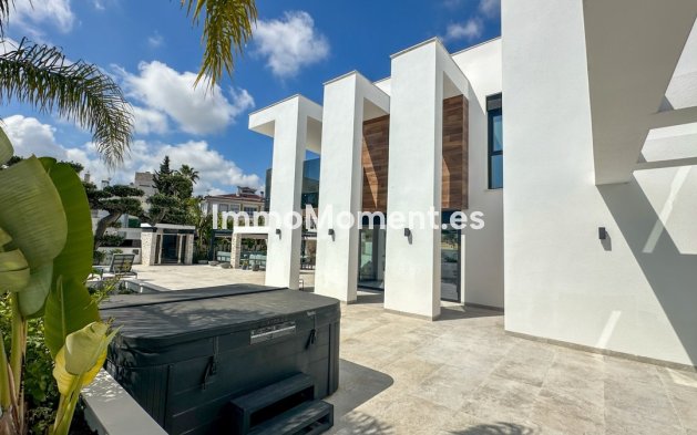 Revente - Villa - Orihuela - Villamartin