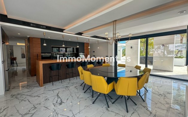 Revente - Villa - Orihuela - Villamartin