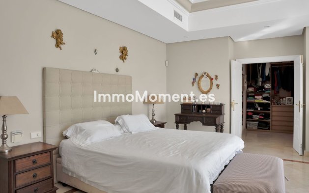 Wiederverkauf - Villa - Marbella - Nueva Andalucía