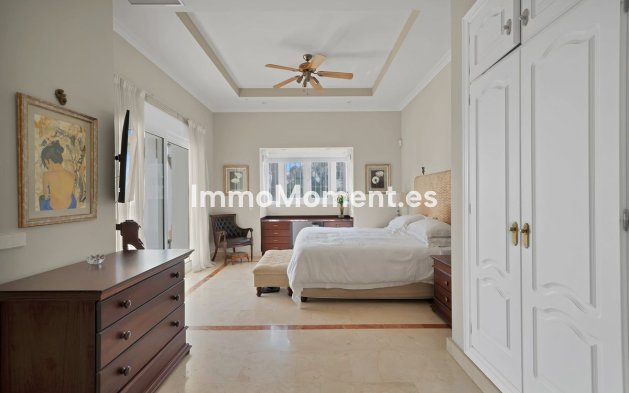 Wiederverkauf - Villa - Marbella - Nueva Andalucía