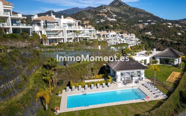 Resale - Apartment - Benahavís - Benahavís Centro