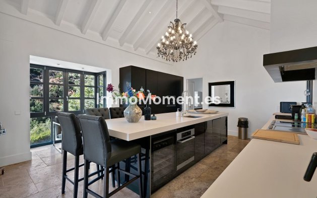 Revente - Villa - Benahavís - Benahavís Centro