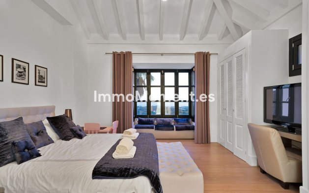 Revente - Villa - Benahavís - Benahavís Centro