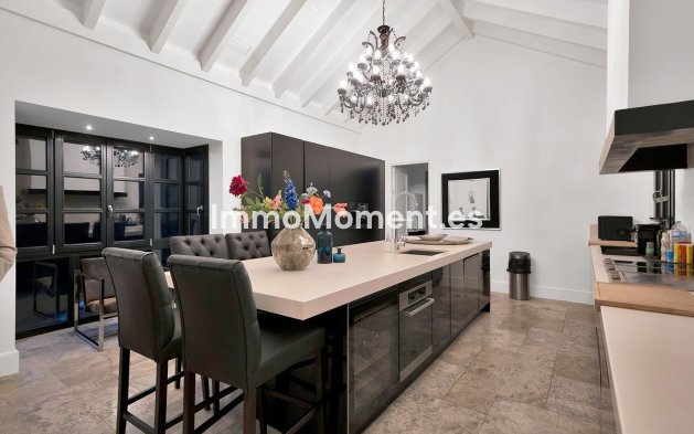 Revente - Villa - Benahavís - Benahavís Centro