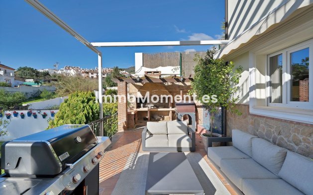 Resale - Villa - Benalmadena - Benalmadena Centro