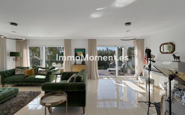 Resale - Villa - Benalmadena - Benalmadena Centro