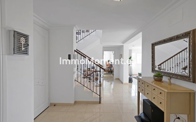 Resale - Villa - Benalmadena - Benalmadena Centro